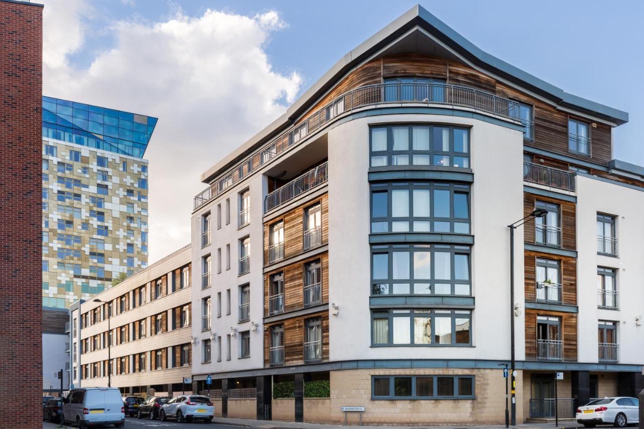 Washington 2 Bedroom Apartment By The Cube & Mailbox & Private Terrace Birmingham Esterno foto